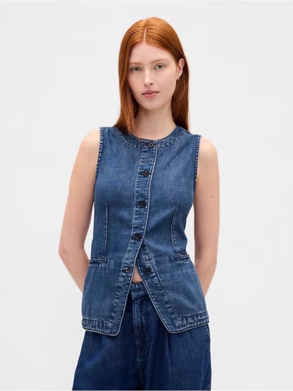 GAP Women's Denim Button-Front Vest - Blue